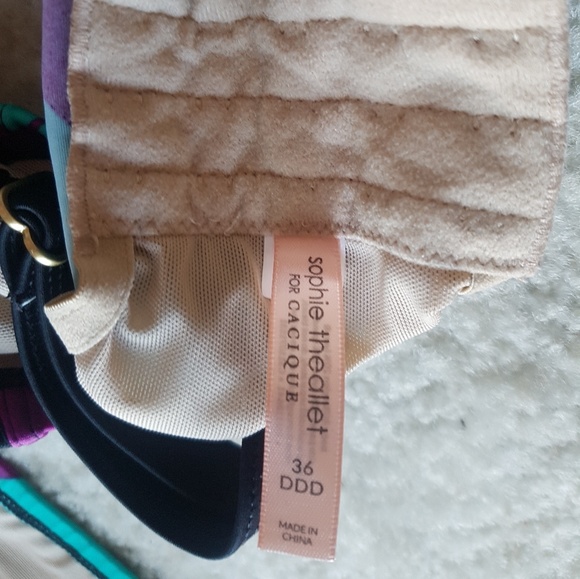 Sold!! - Picture 6 of 7